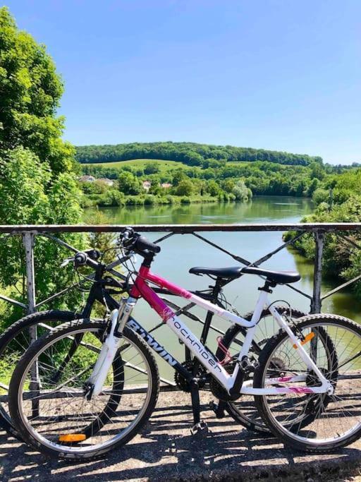 La Suite 7 Gite Urbain Charleville-Mézières Buitenkant foto